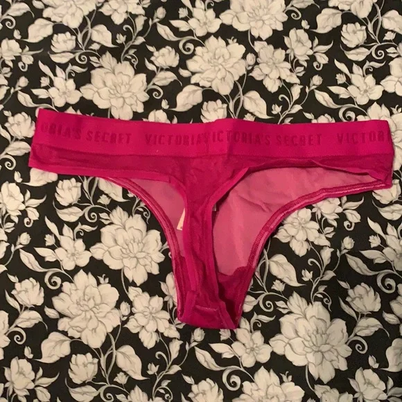 Brand new Victoria’s Secret size small thong with tags - Picture 4 of 10